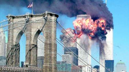 «Франция ударила в спину США»: теракт 11 сентября повесили на ЦРУ