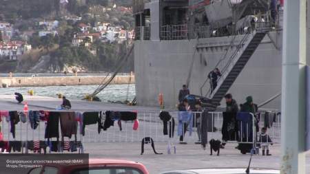 Российские журналисты были атакованы турецкими мигрантами на греческом острове