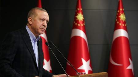 Эрдоган хиреет на глазах: в Сети все чаще обращают внимание на нездоровое поведение турецкого лидера