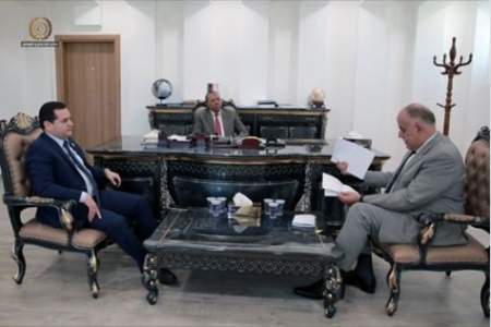 О чем глава временного правительства Ливии говорил с министрами
