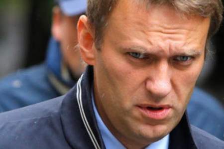 Навальный восстал против представителей либеральных СМИ