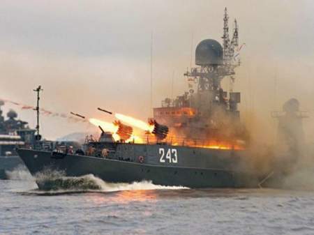 Швеция испугалась присутствия российских военных кораблей в Балтийском море