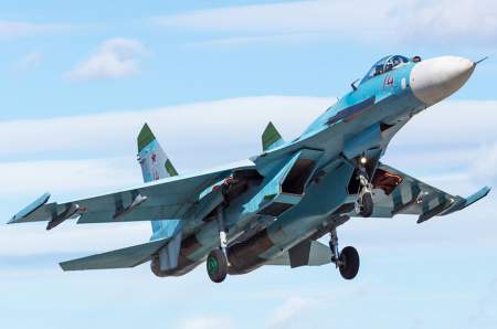 Российские истребители Су-27 предотвратили очередную провокацию ВВС США