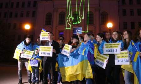 Европа хочет забрать безвиз у Украины - сами виноваты