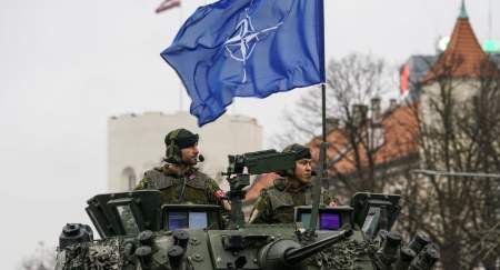Самые преданные последователи «культа НАТО» могут договориться вне альянса