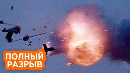 Российская зенитная ракета разорвала украинский штурмовик Су-25