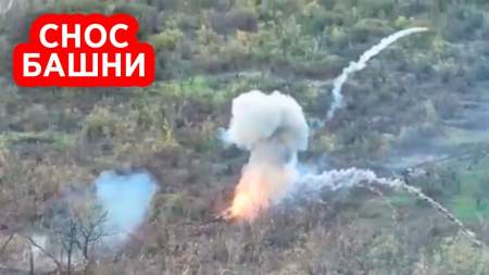 Танк российских морпехов выстрелом в упор снес башню украинскому Т-64