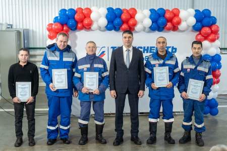 ������������������� ������� ������� � ���������� �������� 40-������ ������